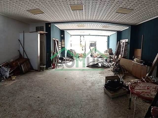 Bajo almacén, garaje, local comercial o vivienda - Fene