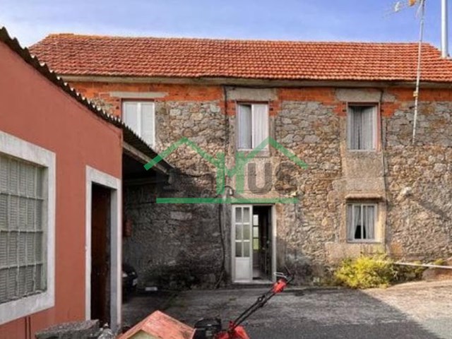 Casa independiente en venta Vilarmaior – 223 m² con parcela de 1.944 m² y terreno edificable
