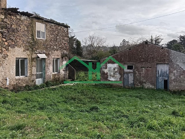Casa para reconstruir en Roibeiras, Mugardos.