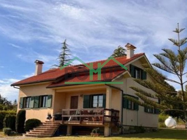 Chalet independiente con piscina - Ares