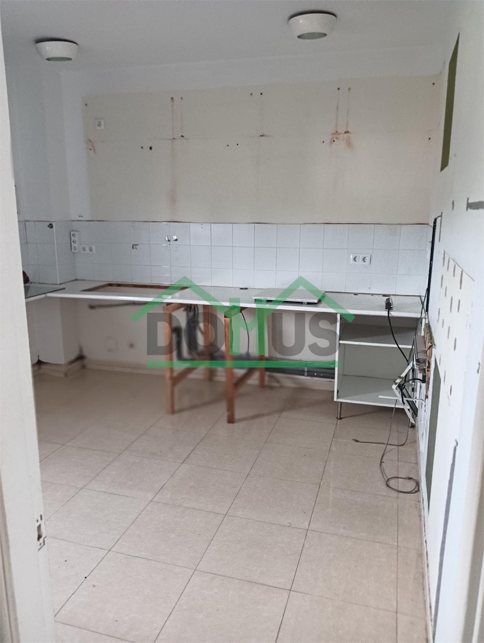 Foto 18 Local Comercial en Venta | Antigua Clínica Veterinaria Reformada – 76 m²